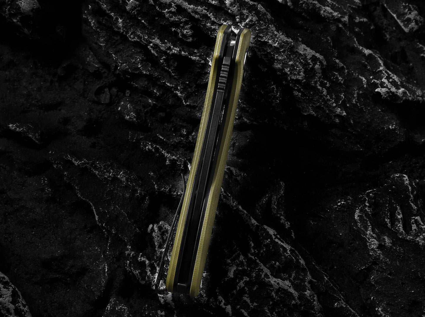 The Vector Folding Pocket Knife Giftset for Men and Women (Green and Black)