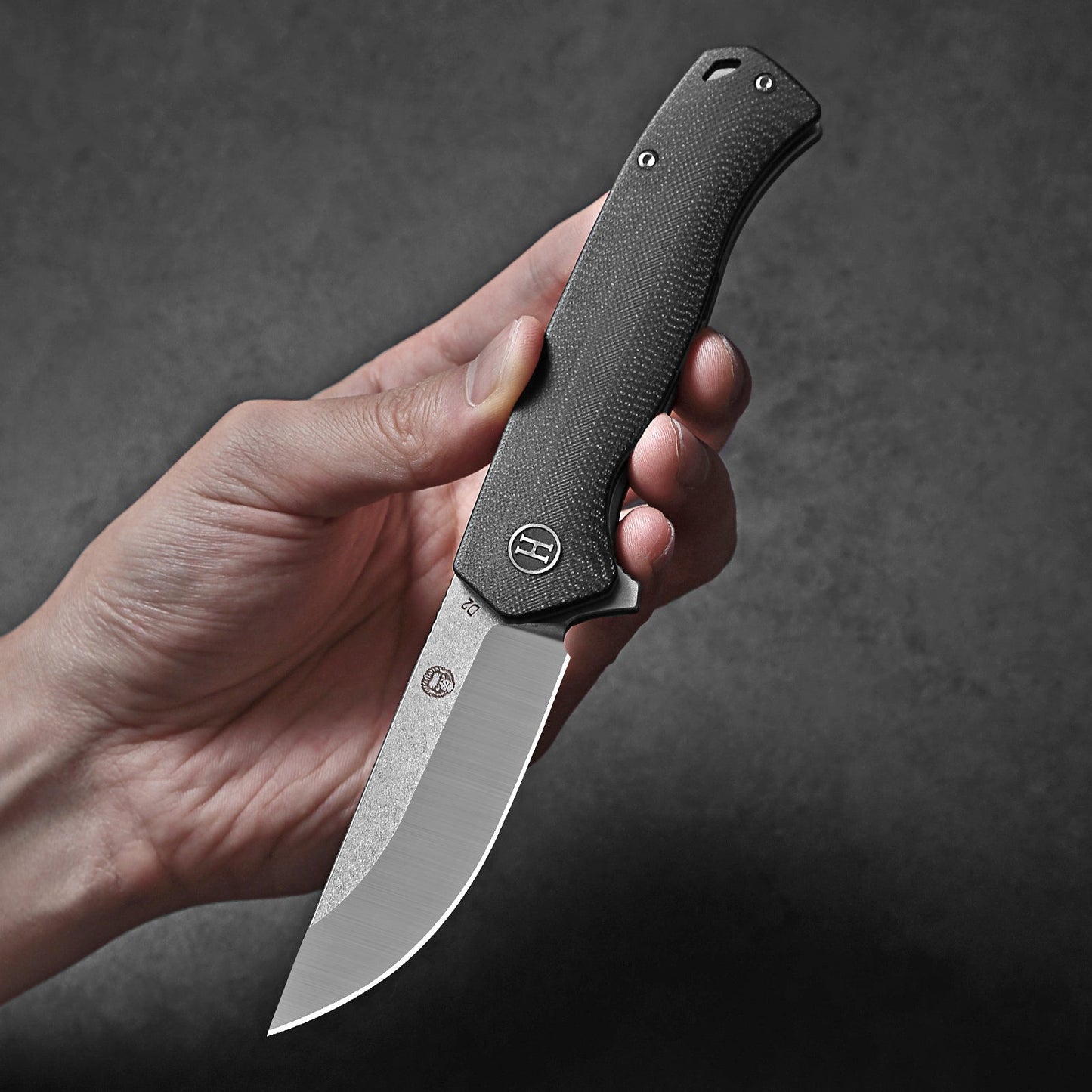 The Pathfinder Folding Pocket Knife Giftset for Men and Women (Black and Silver)