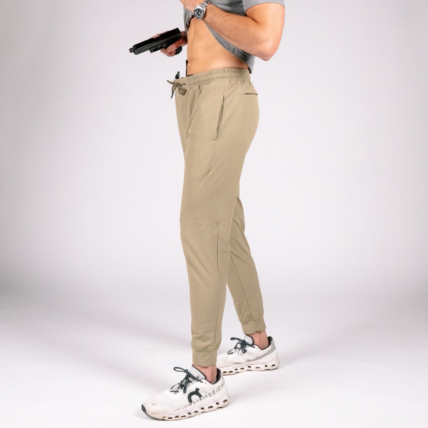 Carrier Traveler Joggers